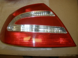 Mercedes Benz - Tail Light  - 209